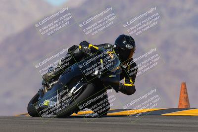 media/Oct-09-2022-SoCal Trackdays (Sun) [[95640aeeb6]]/Turn 9 (1pm)/